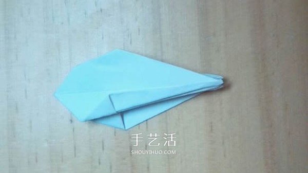 Illustration of folding method of Mandala flower, how to fold white Bana flower by hand