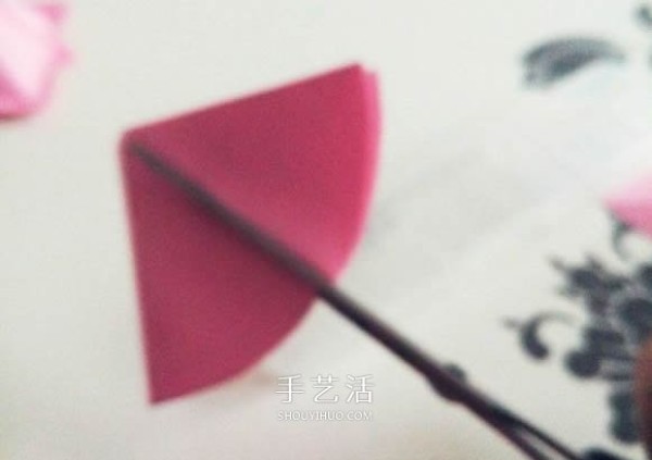 Illustration of how to fold a beautiful origami red rose for Valentines Day