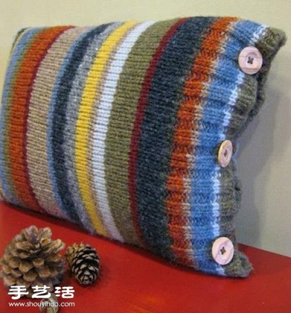 Renovation and reuse of old sweaters, DIY waste recycling of old sweaters