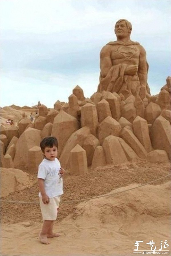 Amazing sand sculpture pictures