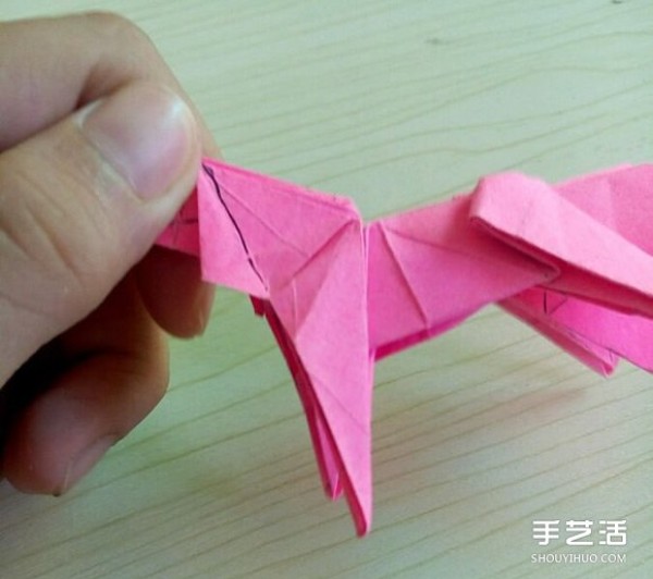 Hideo Komatsus Horse Origami Illustration, a Super Detailed Three-dimensional Horse Origami Tutorial