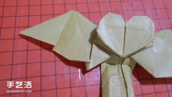 Devil Heart with Wings Origami Illustration and How to Fold the Devils Heart Tutorial