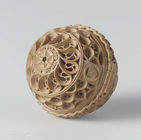 Prayer Nut 16th century European luxury version of wood carving rosary