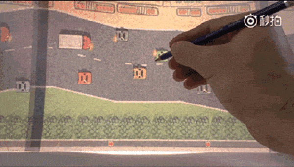 A racing game console made of cardboard can really run! 