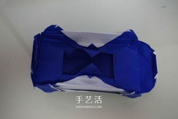 How to fold a complex three-dimensional sports car with detailed steps of origami sports car