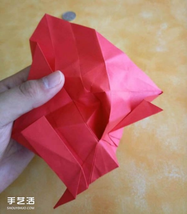 Super complex dog origami method illustrated with plastic surgery steps