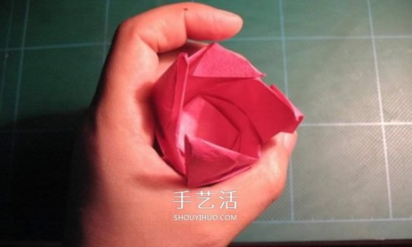 GG Rose Folding Illustration Beautiful and Detailed Rose Origami