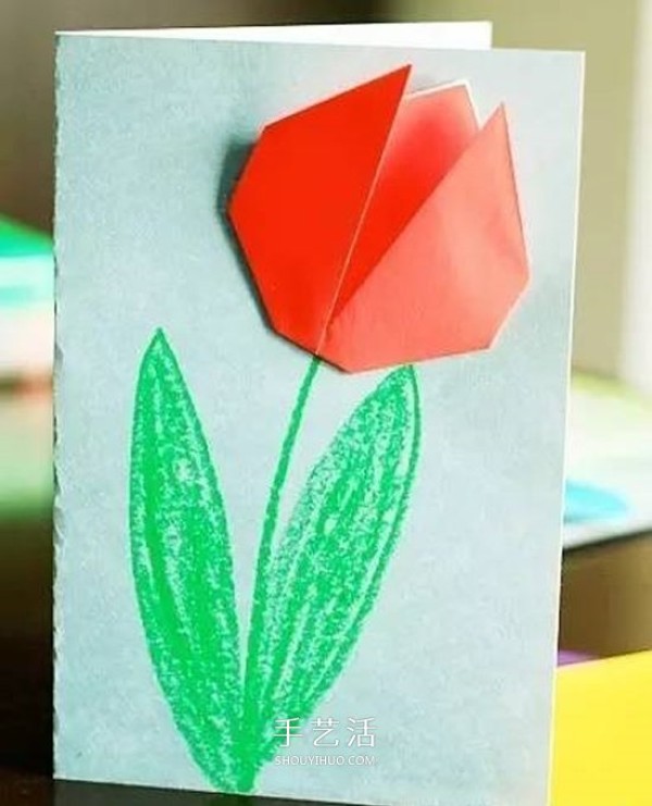 Simple origami carnations to make a beautiful Mothers Day card