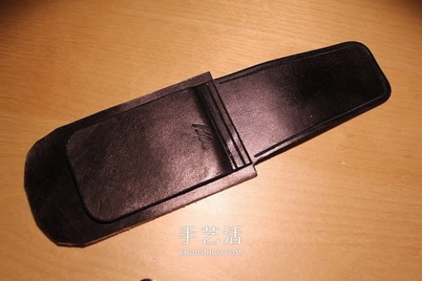 How to make a homemade folding knife protective case and a tutorial on how to make a leather knife protective case