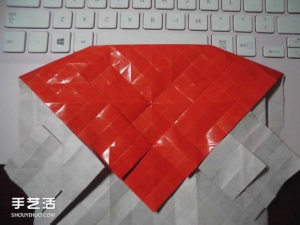 Kissing Fish Origami Illustration of the Super Complex Heart Folding Process