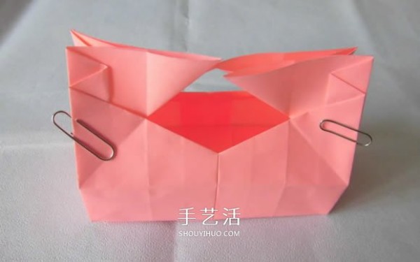 How to fold a lily tissue box and how to fold a tissue box with flowers and how to fold it