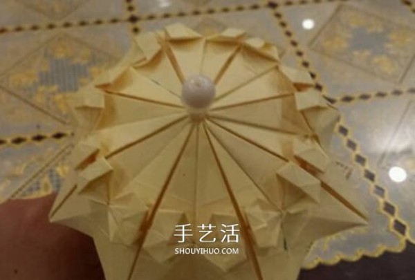 Beautiful 3D Umbrella Origami Illustration Steps to Fold a Paper Umbrella