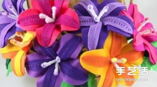 DIY illustration of handmade fabric lilies to make non-woven lilies