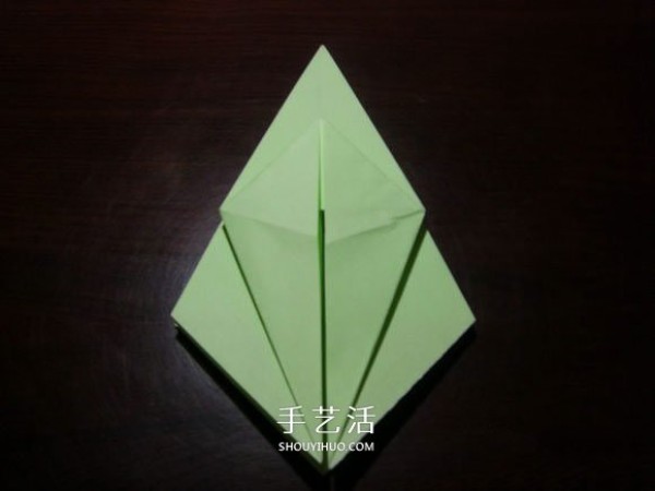 Handmade Crane Dance Origami Illustrated Tutorial: The folding process of three-dimensional paper cranes