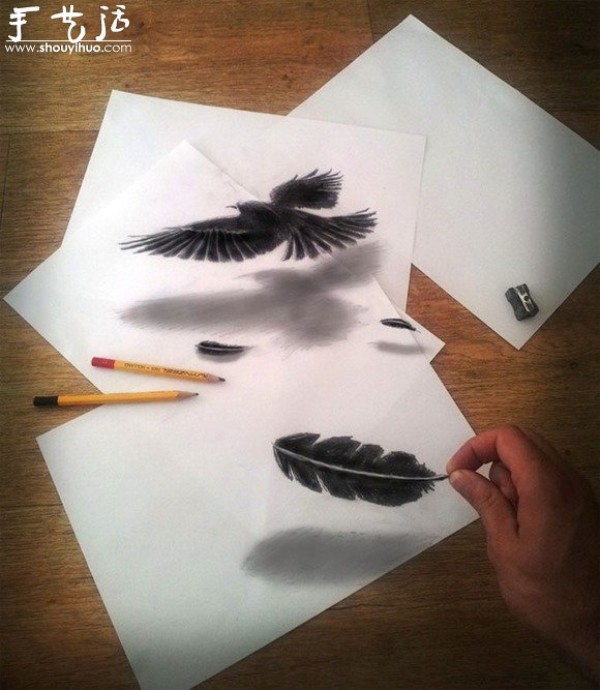 Realistic 3D works drawn on paper