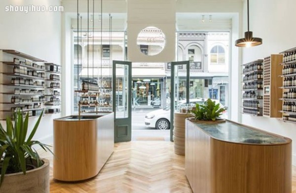 Australian skin care brand Aēsop natural and pure store decoration design