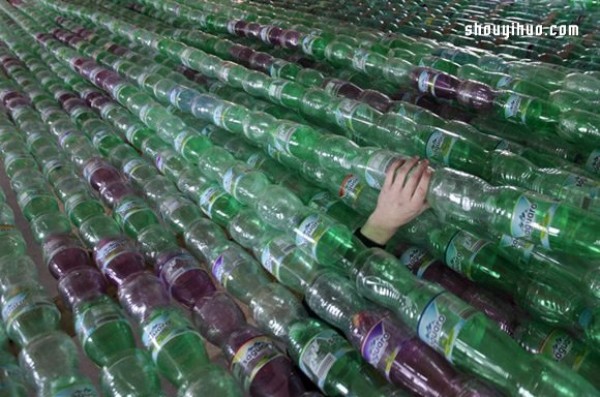 Collect 50,000 plastic bottles and DIY your dream boat! 