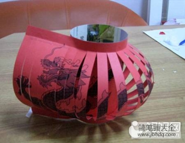 Mid-Autumn Festival DIY lanterns, easy to complete the manual tasks assigned by the teacher