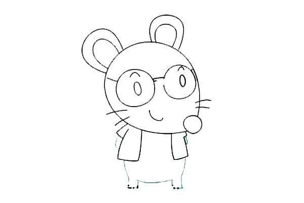 little mouse wearing glasses