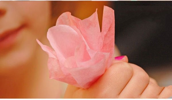 How to make cake paper flowers