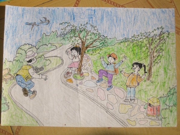 Childrens drawings of Lei Feng images - happy life