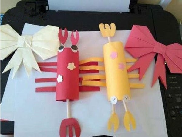 How to make lobster in paper roll