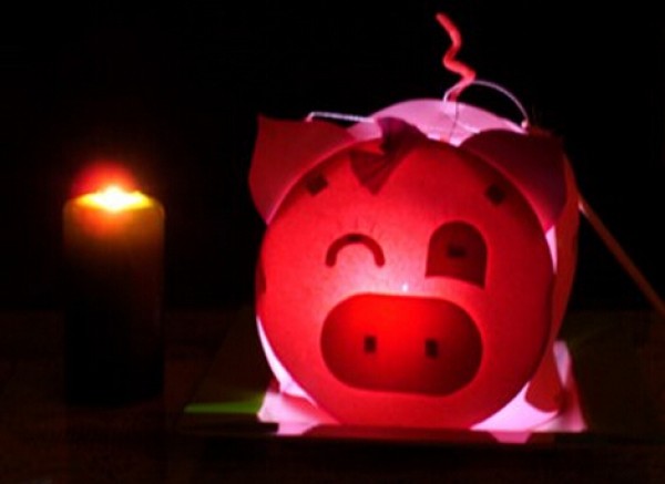 Illustrated tutorial on how to make piggy lanterns by hand