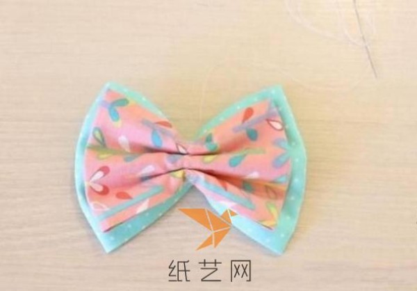 Beautiful and lovely handmade fabric bow decoration making tutorial