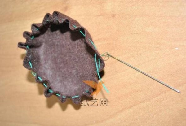 Sunflower DIY tutorial made from non-woven fabrics