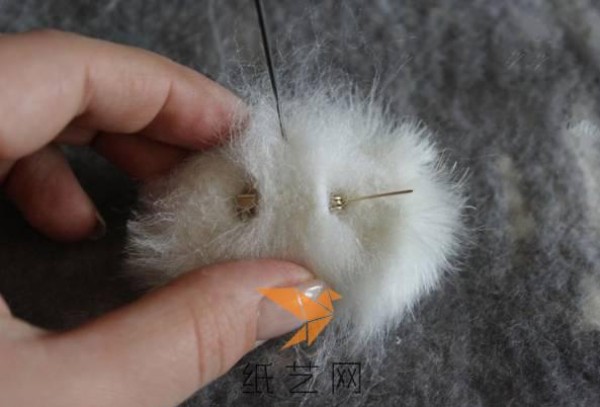 Tutorial on how to make a cute wool felt hamster brooch