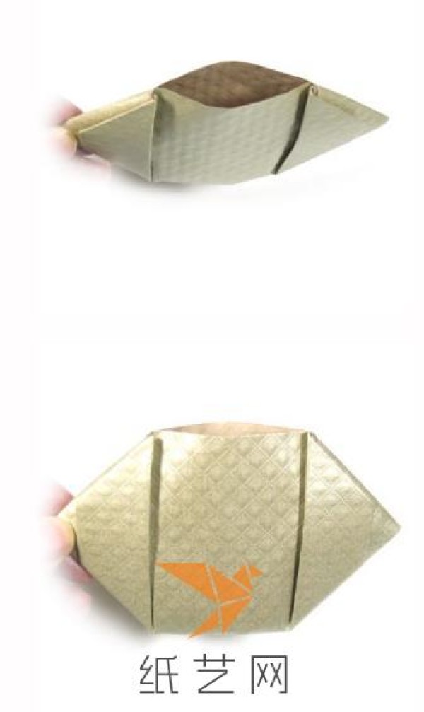 Tutorial on how to make an origami coin purse that saves money and effort