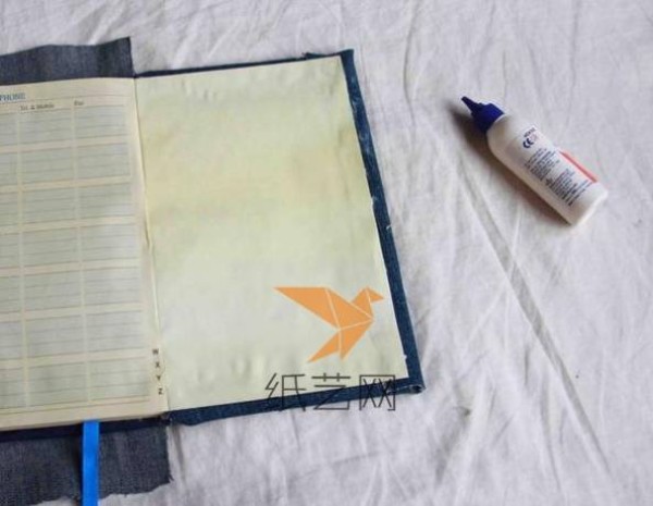 DIY tutorial on using old jeans to make textured book covers