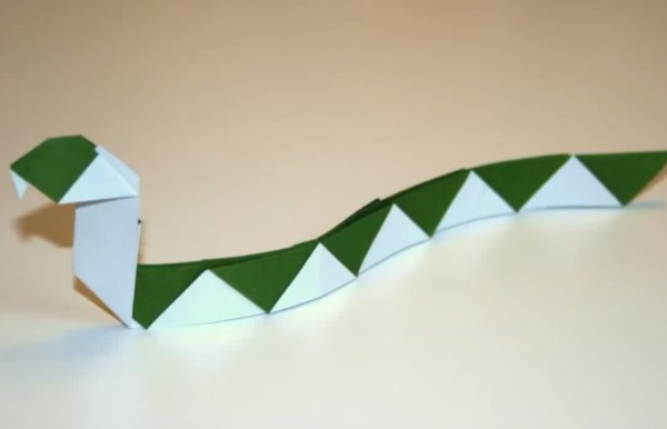 Simple origami snake handmade tutorial