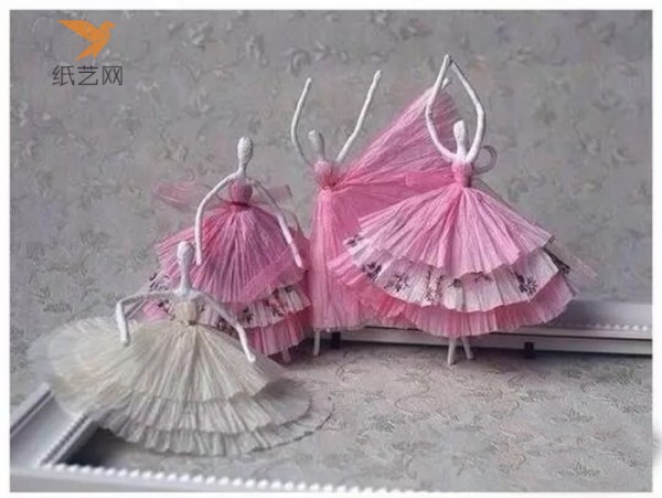 Paper Craft Tutorial Paper Craft Tutorial of a Dancing Girl Made from Wire and Tissue Paper