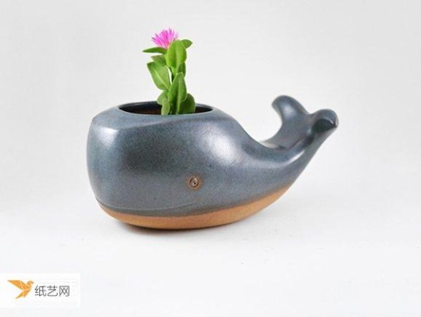 Purely handmade small and cute mini pottery flower pot handicrafts