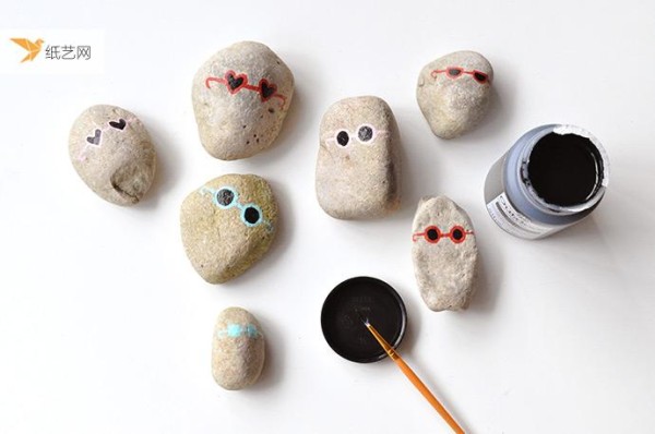 5 interesting and cute stone painting tutorials are waiting for you to choose!