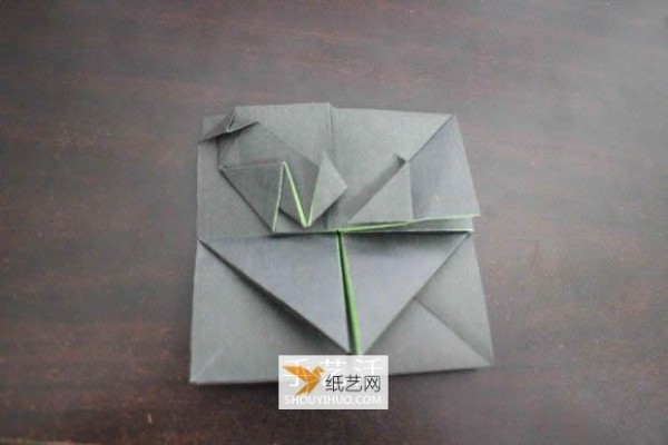 How to fold the Nike logo using origami