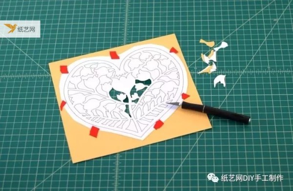 Paper carving hollow love tutorial (with template)