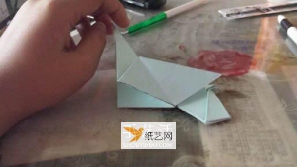 How to use origami to make a three-dimensional elephant