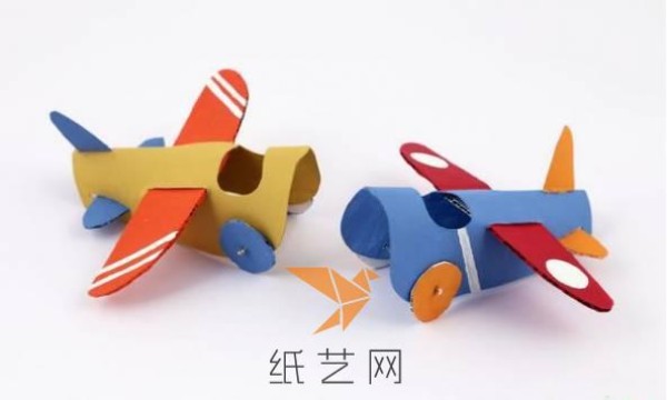 Tutorial on making cute cartoon airplanes from waste paper boxes