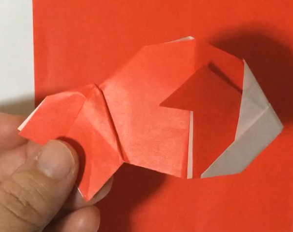 Origami Encyclopedia—How to Make Cartoon Origami Goldfish