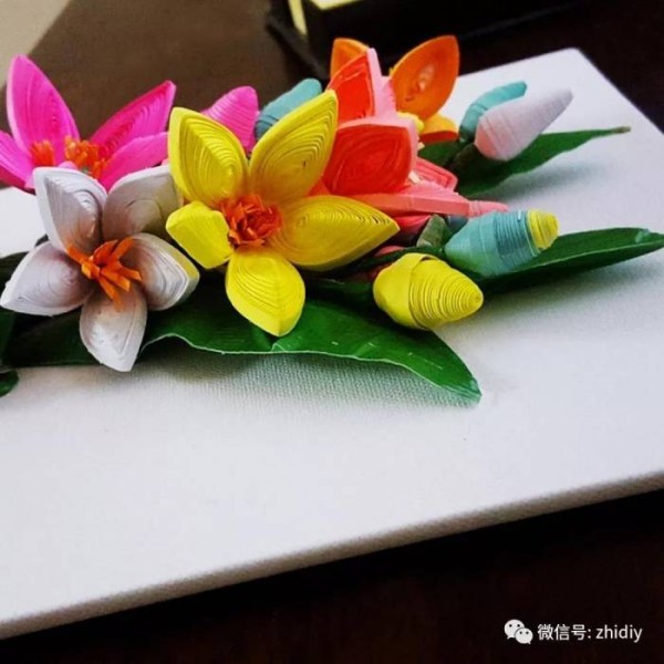 Three-dimensional paper quilling bouquet greeting card tutorial