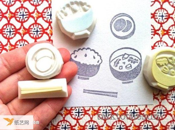 There is always a hand-making tutorial for 40 personalized rubber stamps that suits you