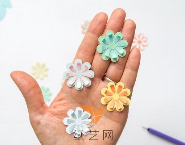 Small fresh flower gift packaging decoration