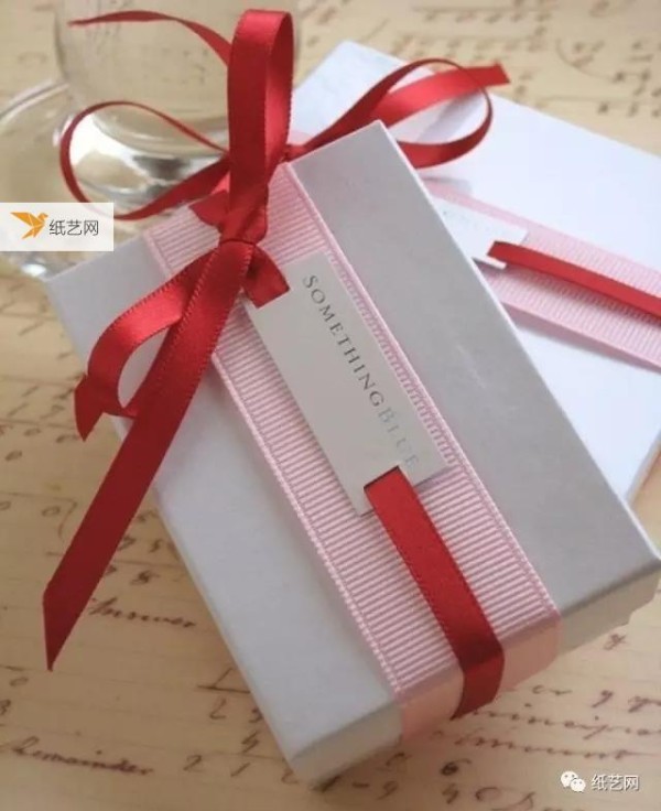 Simple girly gift packaging