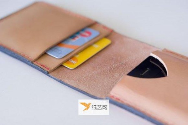 Illustrated tutorial for personalized leather card holder and mobile phone case