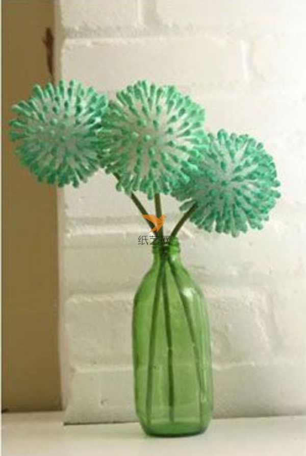 Tutorial on how to make dandelions from waste into treasure using cotton swabs