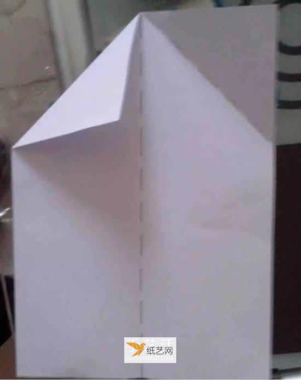 Tutorial on the simplest folding method of paper airplanes