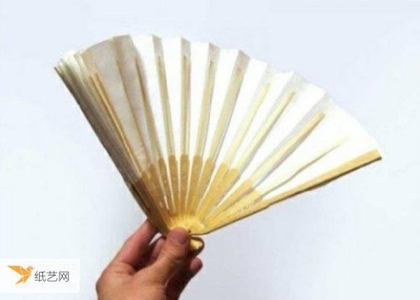 Very simple tutorial on how to make a chandelier lampshade using a folding fan