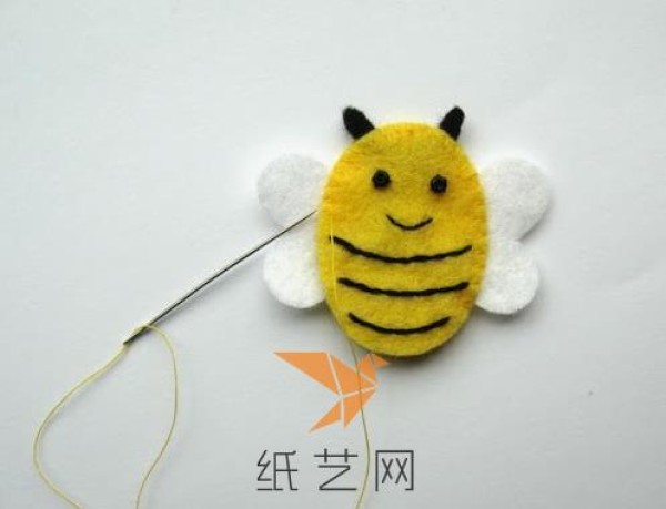 Cute non-woven bee making tutorial